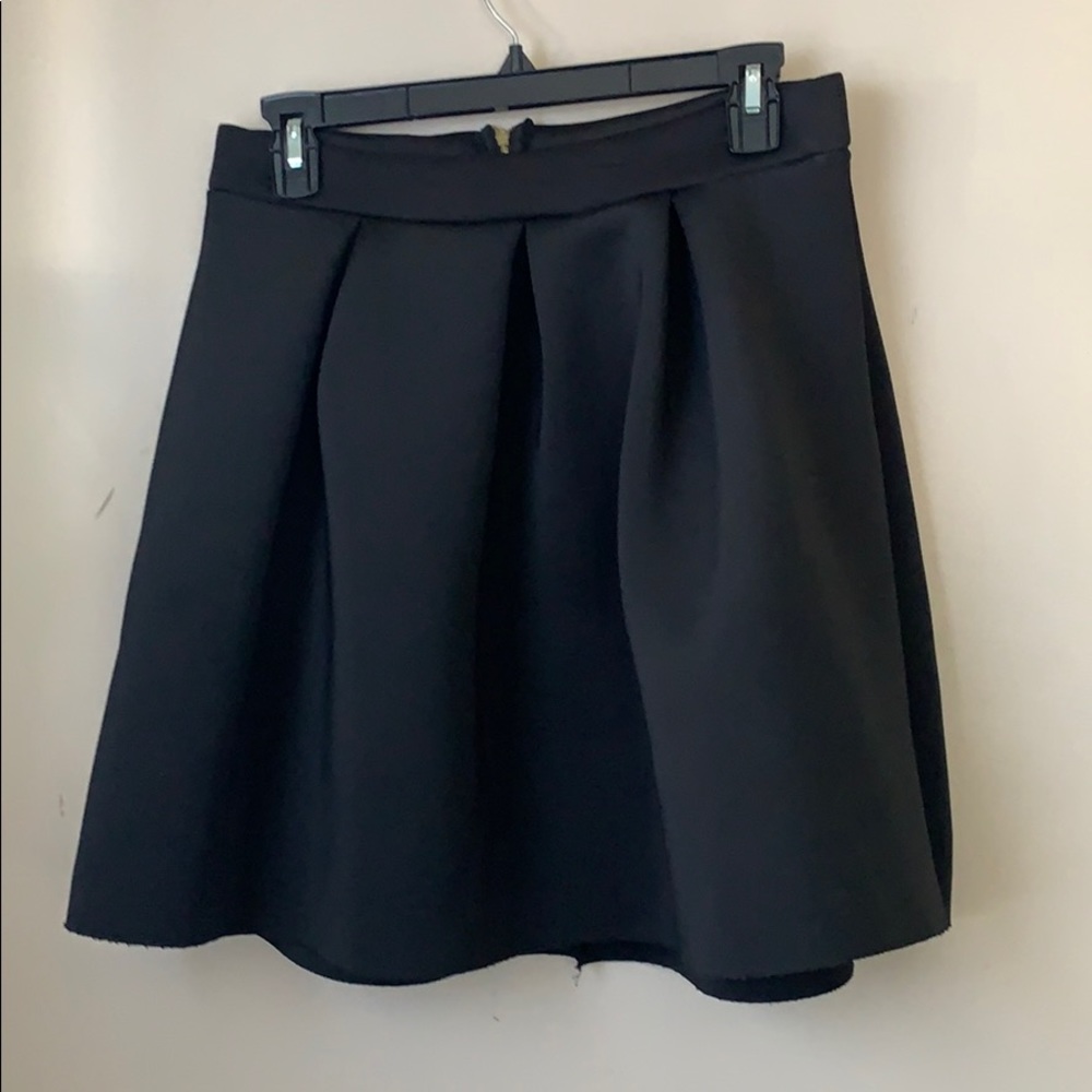 BIG SKIRT